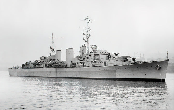 HMS Manxman M70 Royal Navy Abdiel class minelayer Photo Print or Framed Print - Hampshire Prints