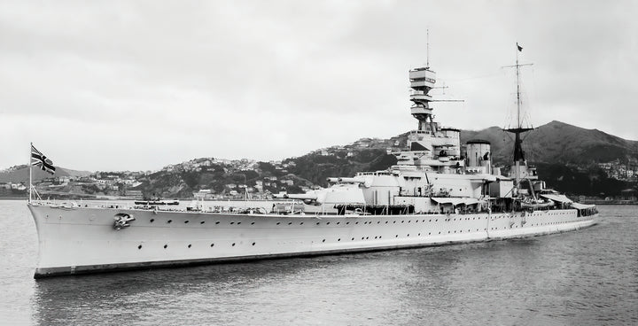 HMS Renown (1916) Royal Navy Renown class battlecruiser Photo Print or Framed Print - Hampshire Prints