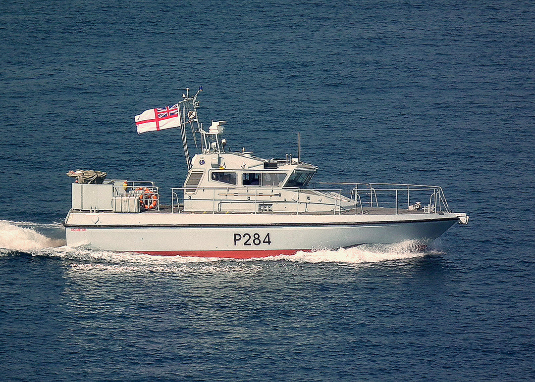 HMS Scimitar P284 Royal Navy Scimitar class fast patrol boat Photo Print or Framed Print - Hampshire Prints