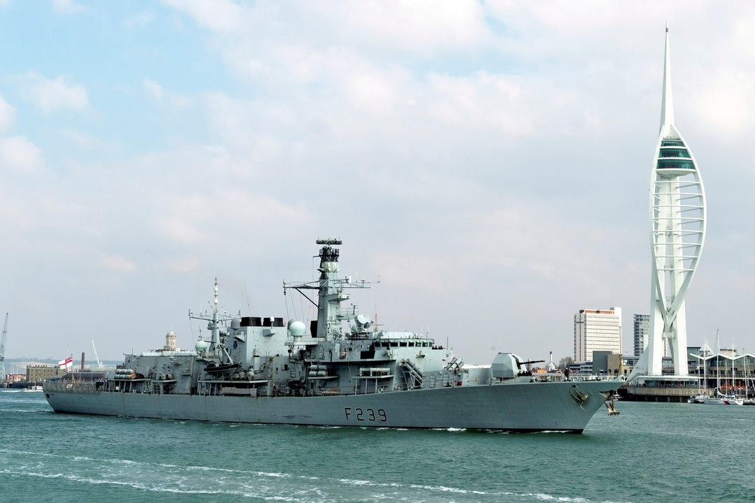 HMS Richmond F239 | Photo Print | Framed Print | Poster | Type 23 | Frigate | Royal Navy - Hampshire Prints