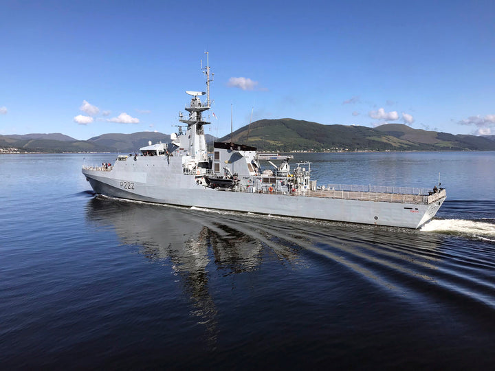 HMS Forth P222 Royal Navy River class offshore patrol vessel Photo Print or Framed Print - Hampshire Prints