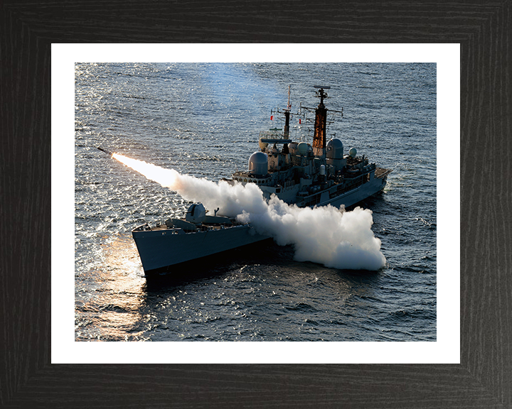 HMS Edinburgh D97 Royal Navy Type 42 Destroyer Photo Print or Framed Print - Hampshire Prints