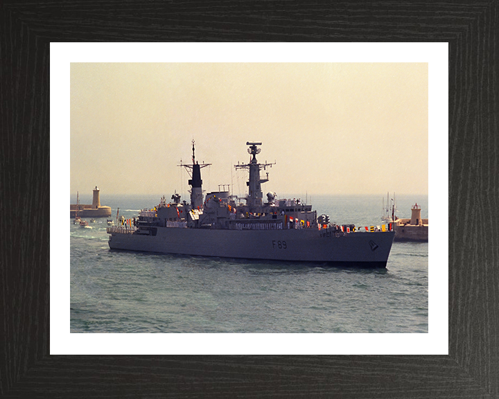 HMS Battleaxe F89 Royal Navy Type 22 Frigate Photo Print or Framed Print - Hampshire Prints