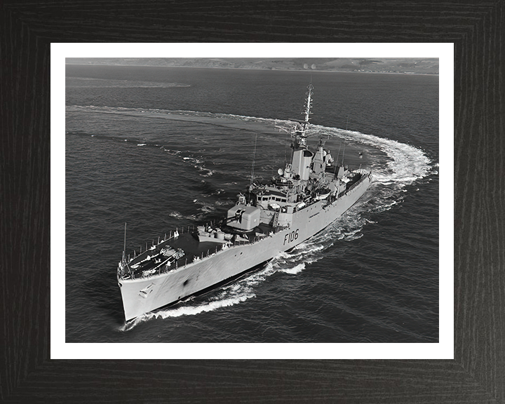 HMS Brighton F106 | Photo Print | Framed Print | Rothesay Class | Frigate | Royal Navy - Hampshire Prints