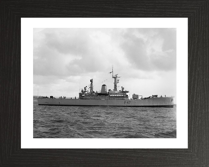 HMS Danae F47 Royal Navy Leander Class Frigate Photo Print or Framed Print - Hampshire Prints