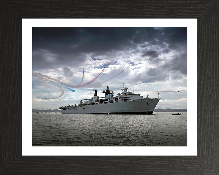 HMS Bulwark L15 | Photo Print | Framed Print | Albion Class | Amphibious Ship | Royal Navy - Hampshire Prints