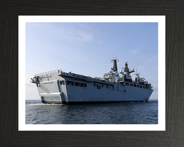 HMS Bulwark L15 Royal Navy Albion class amphibious ship Photo Print or Framed Print - Hampshire Prints