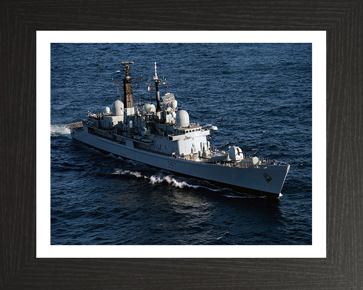 HMS Edinburgh D97 Royal Navy Type 42 Destroyer Photo Print or Framed Print - Hampshire Prints