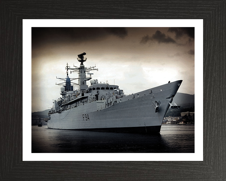 HMS Brave F94 | Photo Print | Framed Print | Poster | Type 22 | Frigate | Royal Navy - Hampshire Prints