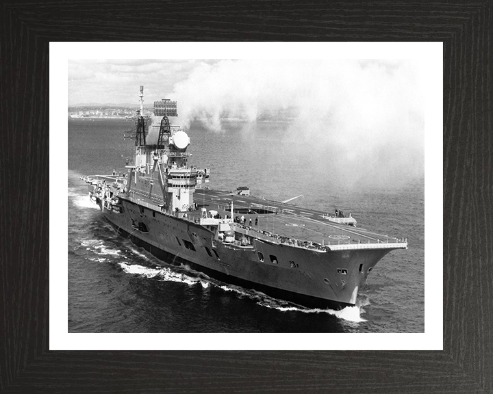 HMS Eagle R05 | Photo Print | Framed Print | Audacious Class | Aircraft Carrier | Royal Navy - Hampshire Prints