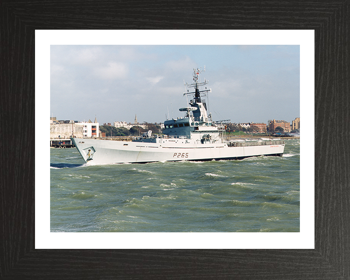 HMS Dumbarton Castle P265 Royal Navy Castle class patrol vessel Photo Print or Framed Print - Hampshire Prints