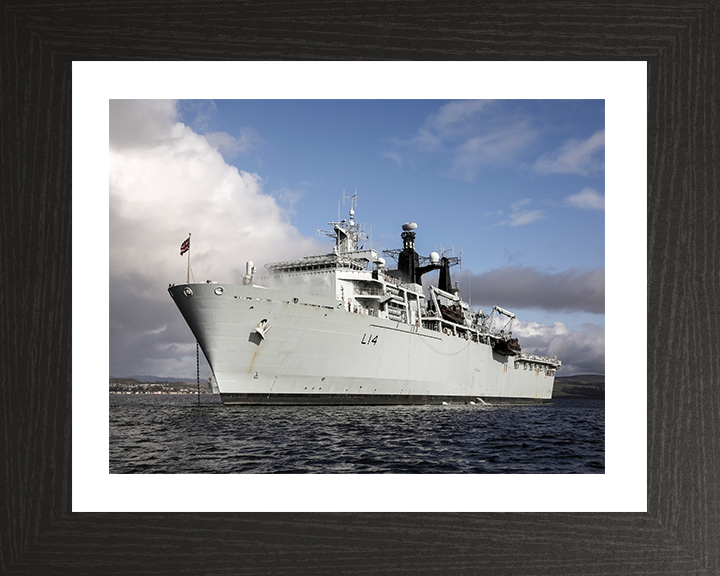 HMS Albion L14 | Photo Print | Framed Print | Albion Class | Amphibious ship | Royal Navy - Hampshire Prints