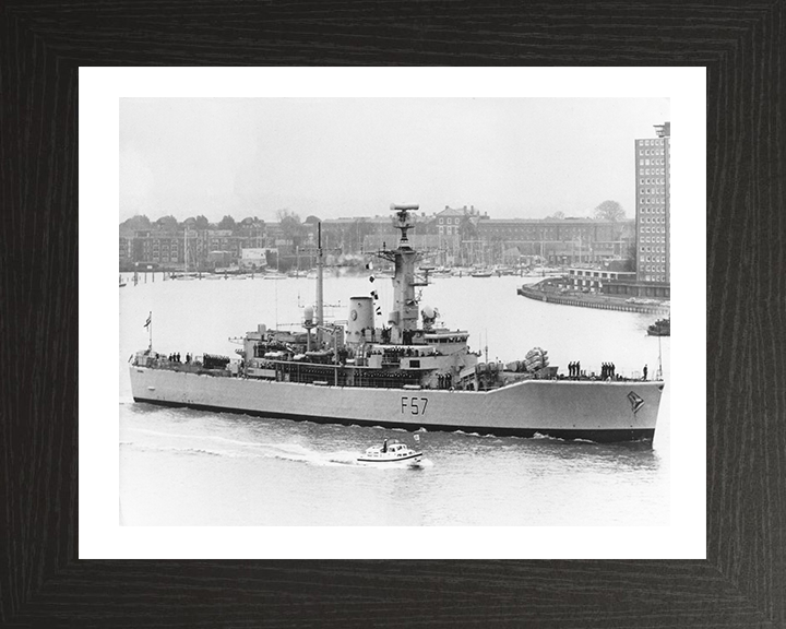 HMS Andromeda F57 Royal Navy Leander class frigate Photo Print or Framed Print - Hampshire Prints