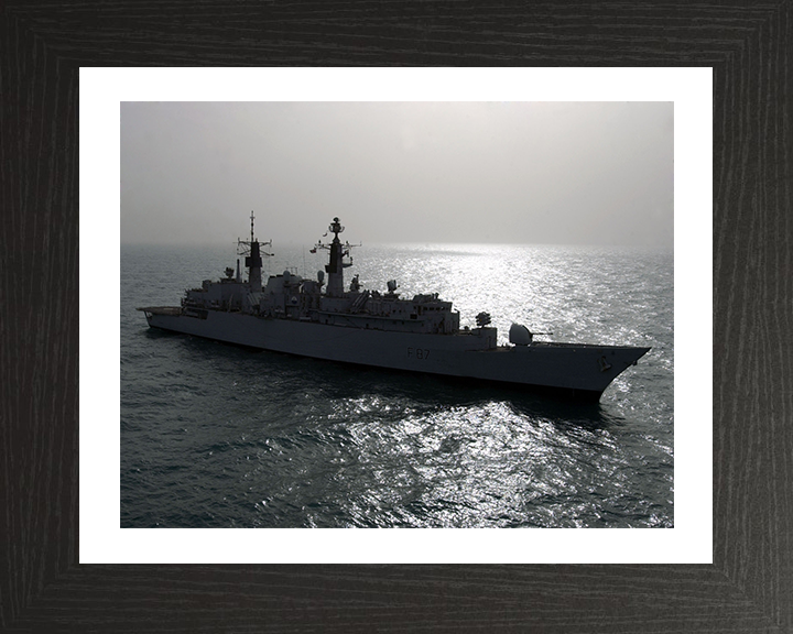 HMS Chatham F87 Royal Navy Type 22 Frigate Photo Print or Framed Print - Hampshire Prints