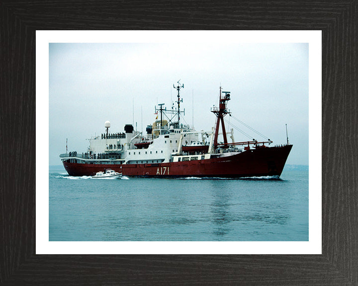 HMS Endurance A171 Royal Navy Ice breaker Ship Photo Print or Framed Print - Hampshire Prints