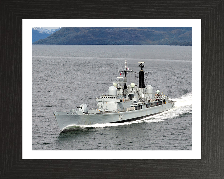 HMS Edinburgh D97 Royal Navy Type 42 Destroyer Photo Print or Framed Print - Hampshire Prints