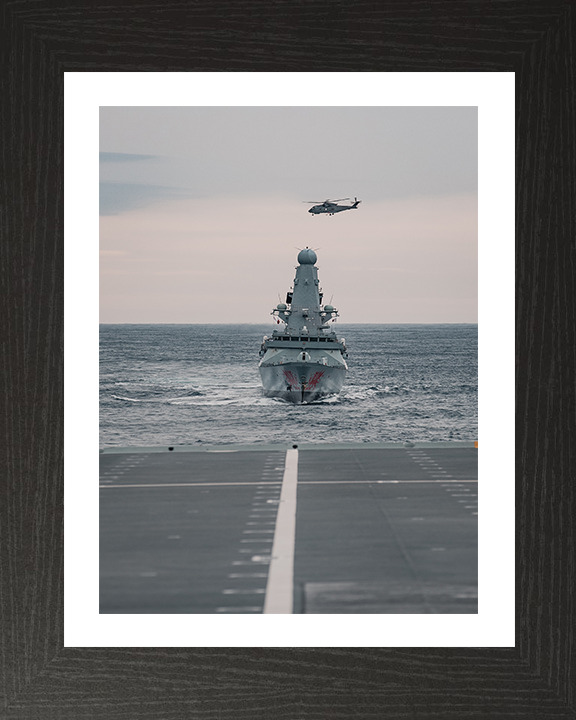 HMS Dragon D35 Royal Navy Type 45 Destroyer Photo Print or Framed Print - Hampshire Prints