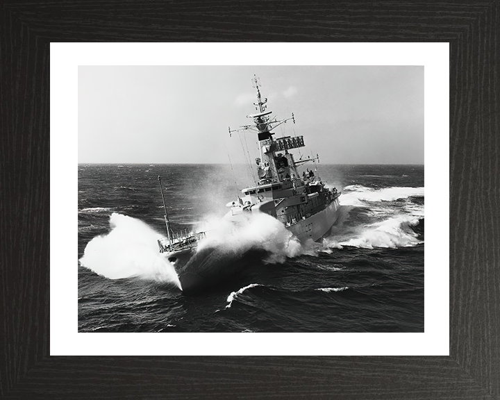 HMS Andromeda F57 Royal Navy Leander class frigate Photo Print or Framed Print - Hampshire Prints