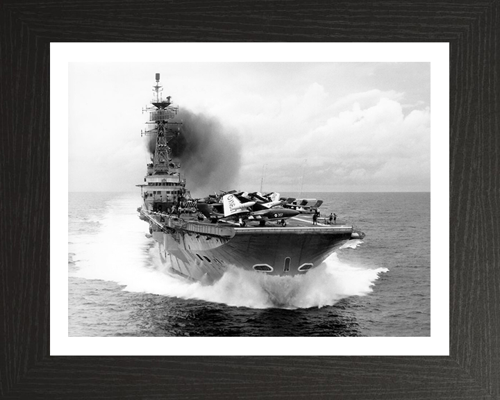 HMS Centaur R06 Royal Navy Centaur class light fleet carrier Photo Print or Framed Print - Hampshire Prints