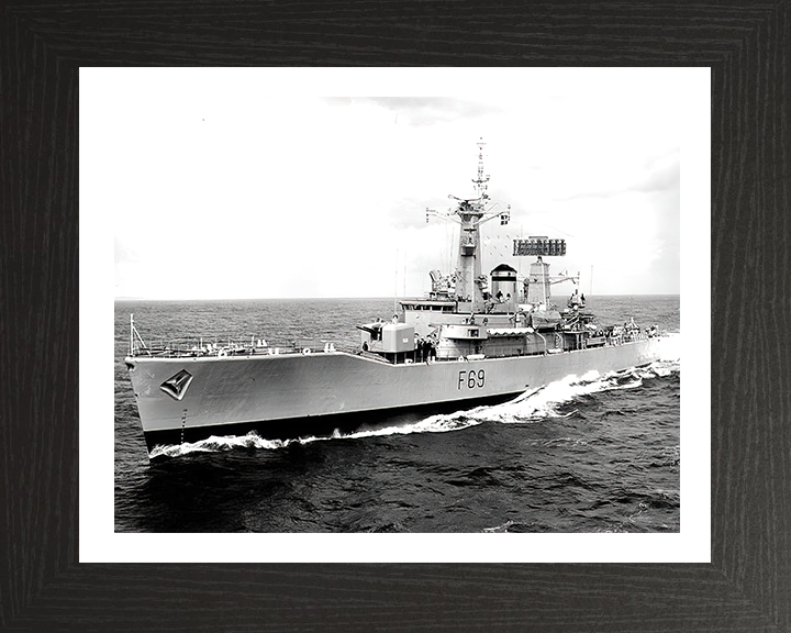 HMS Bacchante F69 | Photo Print | Framed Print | Leander Class | Frigate | Royal Navy - Hampshire Prints