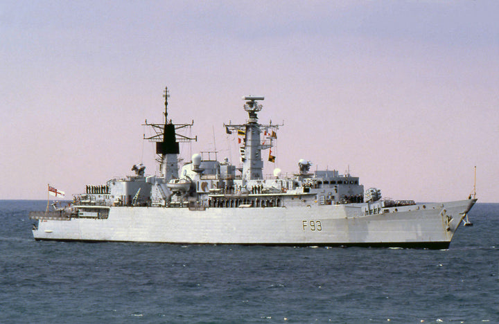 HMS Beaver F93 Royal Navy Type 22 Frigate Photo Print or Framed Print - Hampshire Prints