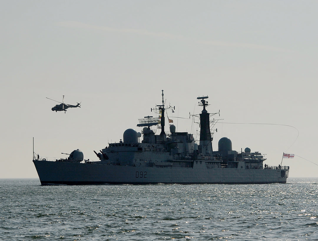 HMS Liverpool D92 Royal Navy Type 42 destroyer Photo Print or Framed Print - Hampshire Prints