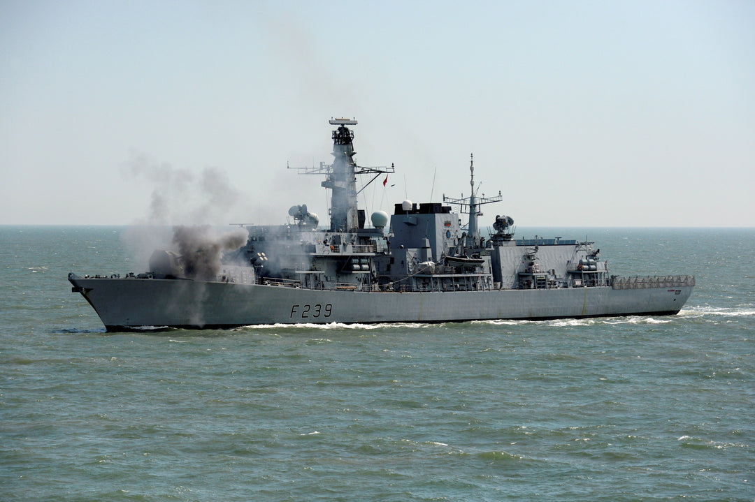 HMS Richmond F239 Royal Navy type 23 Frigate Photo Print or Framed Print - Hampshire Prints