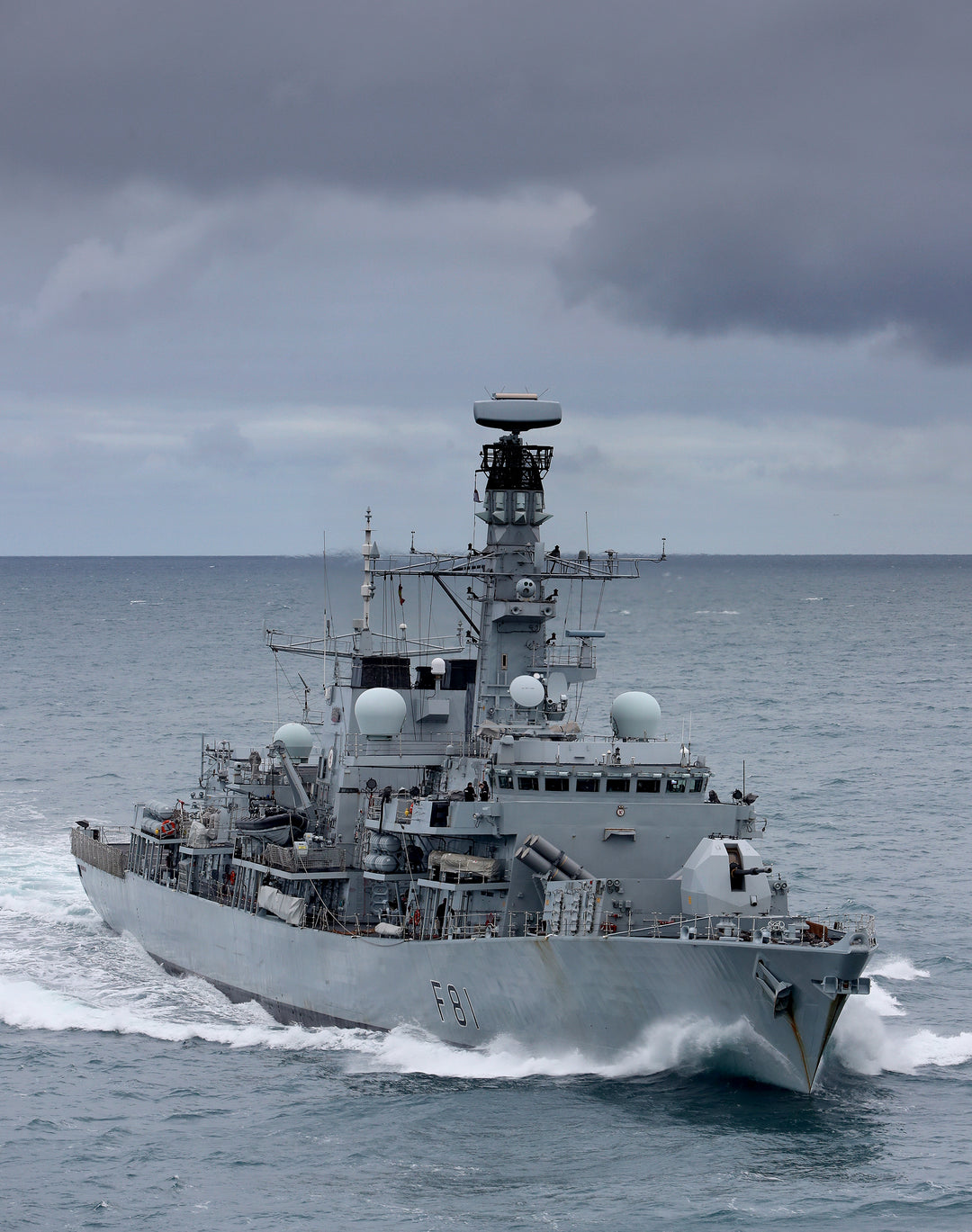 HMS Sutherland F81 Royal Navy type 23 Frigate Photo Print or Framed Print - Hampshire Prints