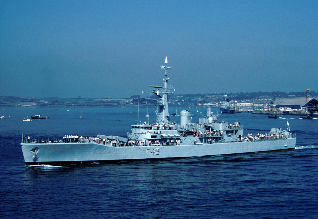 HMS Phoebe F42 Royal Navy Leander Class Frigate Photo Print or Framed Print - Hampshire Prints