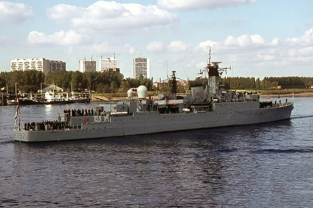 HMS Grenville F197 (R97) Royal Navy U class destroyer Photo Print or Framed Print - Hampshire Prints