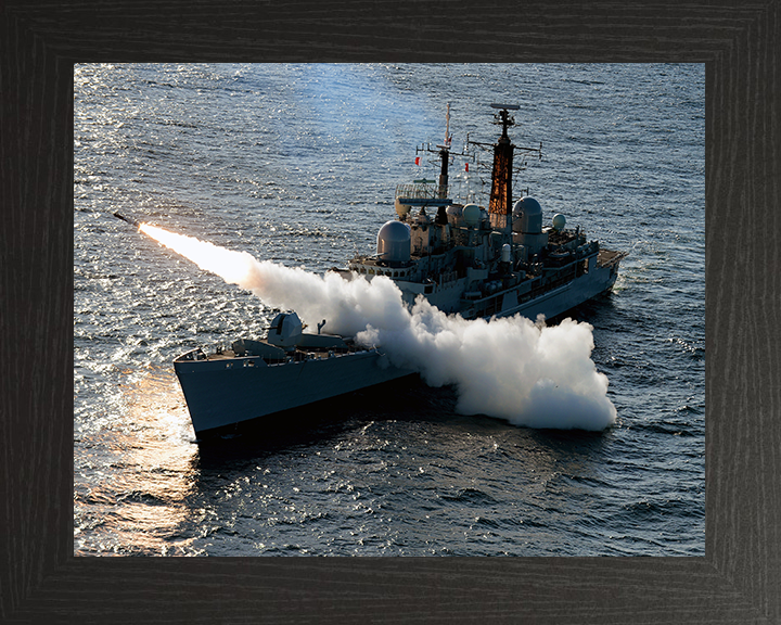 HMS Edinburgh D97 Royal Navy Type 42 Destroyer Photo Print or Framed Print - Hampshire Prints