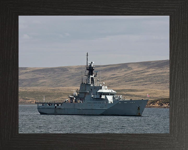 HMS Clyde P257 | Photo Print | Framed Print | River Class | Patrol Vessel | Royal Navy - Hampshire Prints