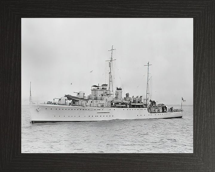 HMS Auckland L61 | Photo Print | Framed Print | Poster | Egret Class | Sloop | Royal Navy - Hampshire Prints