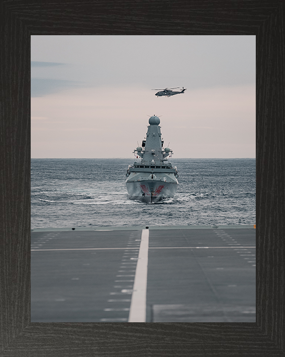 HMS Dragon D35 Royal Navy Type 45 Destroyer Photo Print or Framed Print - Hampshire Prints