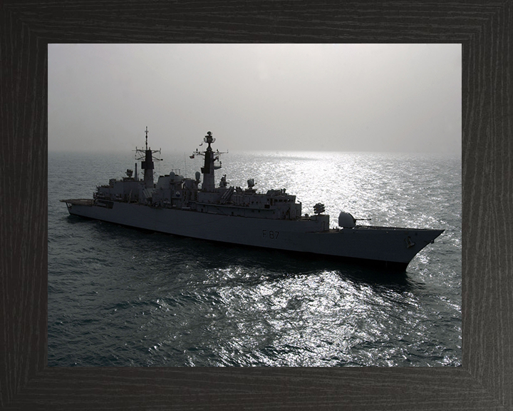 HMS Chatham F87 Royal Navy Type 22 Frigate Photo Print or Framed Print - Hampshire Prints