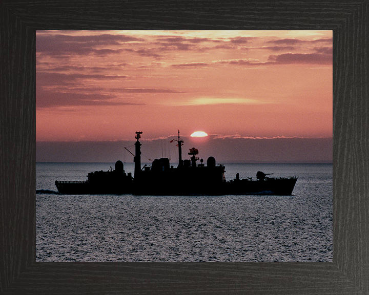 HMS Cardiff D108 Royal Navy Type 42 destroyer Photo Print or Framed Print - Hampshire Prints