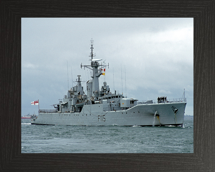 HMS Berwick F115 Royal Navy Rothesay Class frigate Photo Print or Framed Print - Hampshire Prints