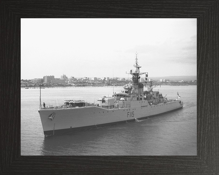 HMS Berwick F115 Royal Navy Rothesay Class Frigate Photo Print or Framed Print - Hampshire Prints