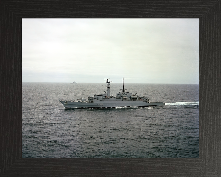 HMS Arrow F173 | Photo Print | Framed Print | Poster | Type 21 | Frigate | Royal Navy - Hampshire Prints