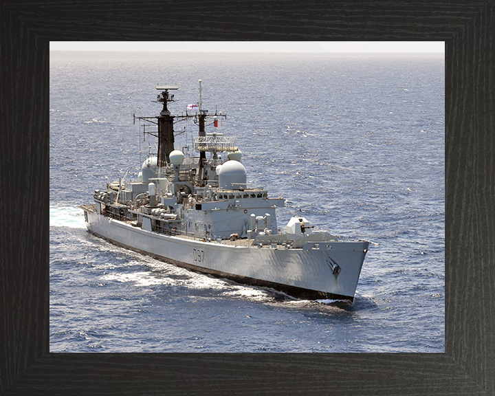 HMS Edinburgh D97 Royal Navy Type 42 Destroyer Photo Print or Framed Print - Hampshire Prints