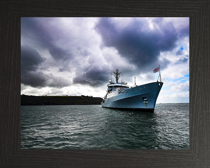 HMS Echo H87 | Photo Print | Framed Print | Echo Class | Survey Vessel | Royal Navy - Hampshire Prints