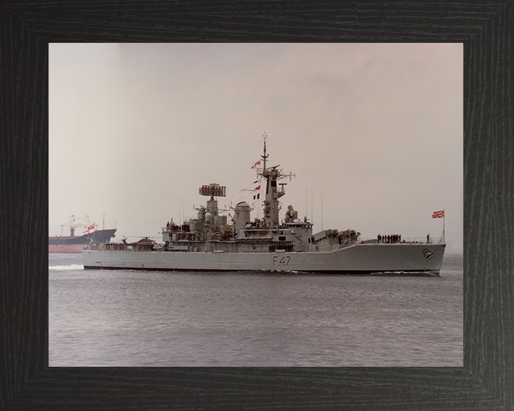 HMS Danae F47 Royal Navy Leander Class Frigate Photo Print or Framed Print - Hampshire Prints