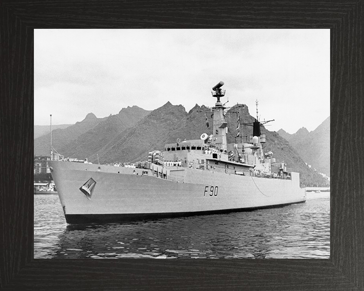 HMS Brilliant F90 Royal Navy Type 22 Frigate Photo Print or Framed Print - Hampshire Prints