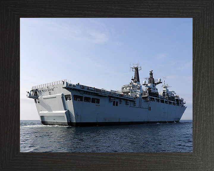 HMS Bulwark L15 Royal Navy Albion class amphibious ship Photo Print or Framed Print - Hampshire Prints