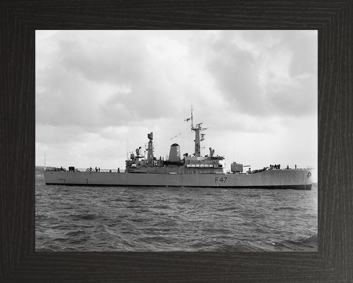 HMS Danae F47 Royal Navy Leander Class Frigate Photo Print or Framed Print - Hampshire Prints