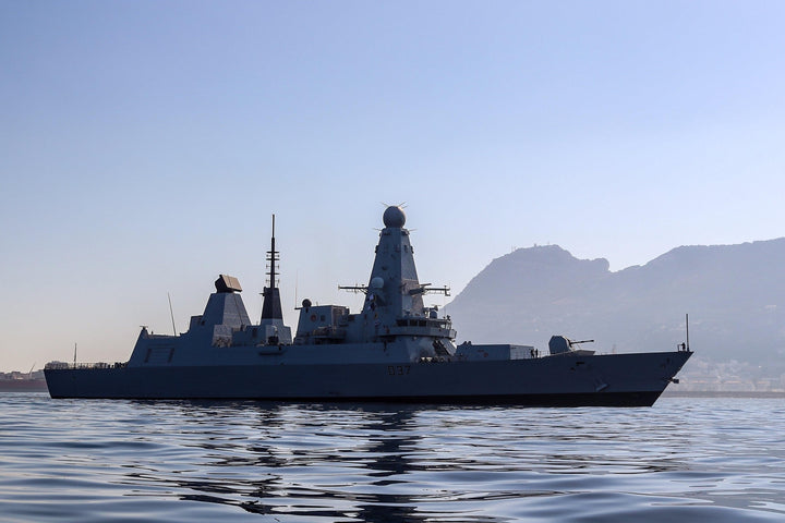 HMS Duncan D37 | Photo Print | Framed Print | Poster | Type 45 | Destroyer | Royal Navy - Hampshire Prints