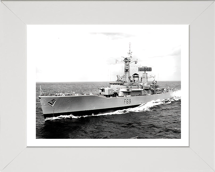 HMS Bacchante F69 | Photo Print | Framed Print | Leander Class | Frigate | Royal Navy - Hampshire Prints