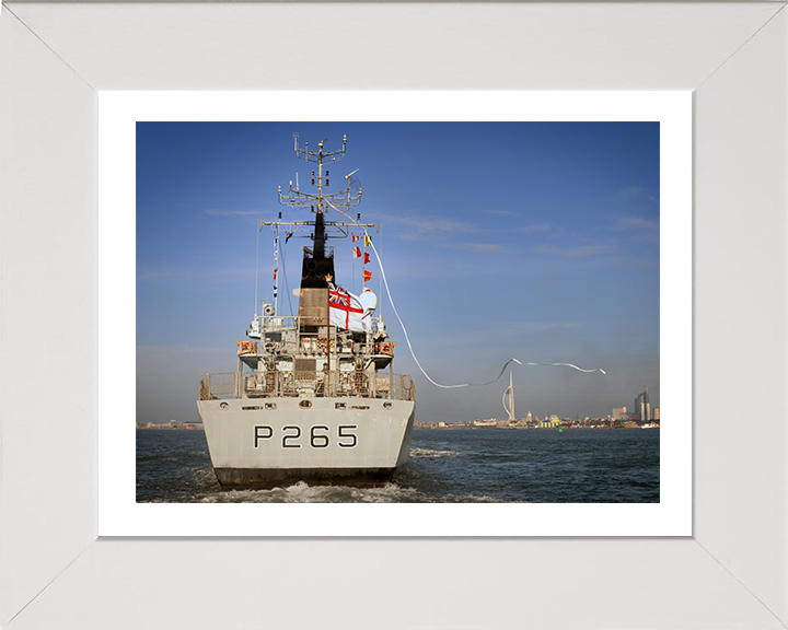 HMS Dumbarton Castle P265 Royal Navy Castle class patrol vessel Photo Print or Framed Print - Hampshire Prints