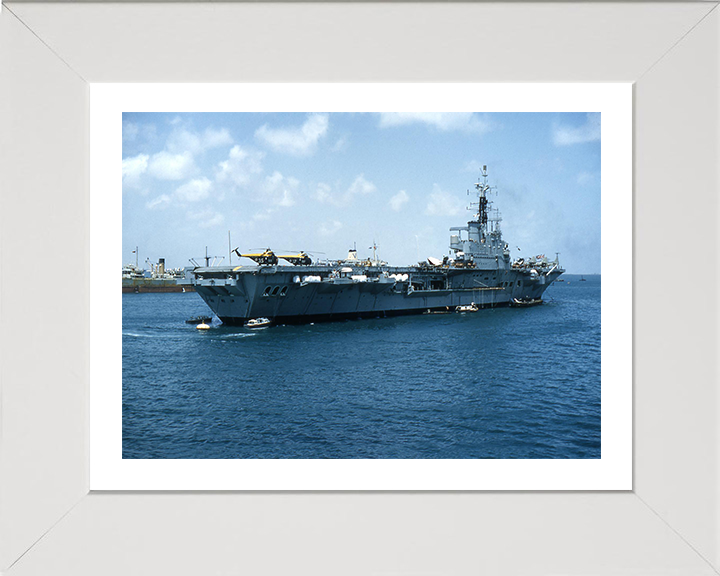 HMS Centaur R06 Royal Navy Centaur class light fleet carrier Photo Print or Framed Print - Hampshire Prints