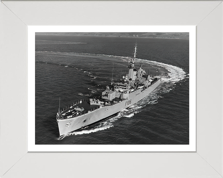 HMS Brighton F106 | Photo Print | Framed Print | Rothesay Class | Frigate | Royal Navy - Hampshire Prints